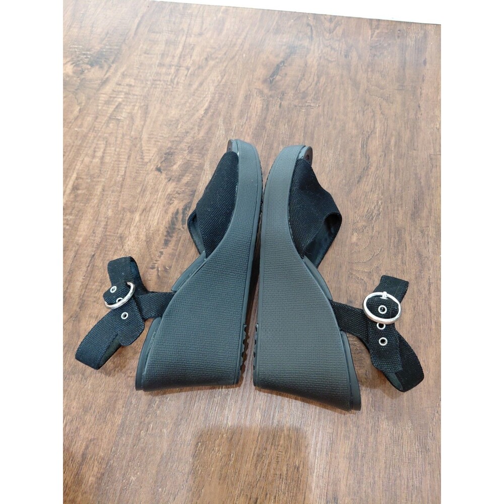 Crocs Leigh II Sandals Women's 9 Black Ankle Strap Buckle Comfort Wedge Shoes - Picture 6 of 8